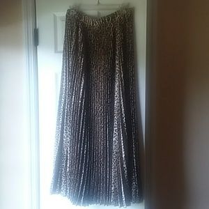 Leopard Pleats